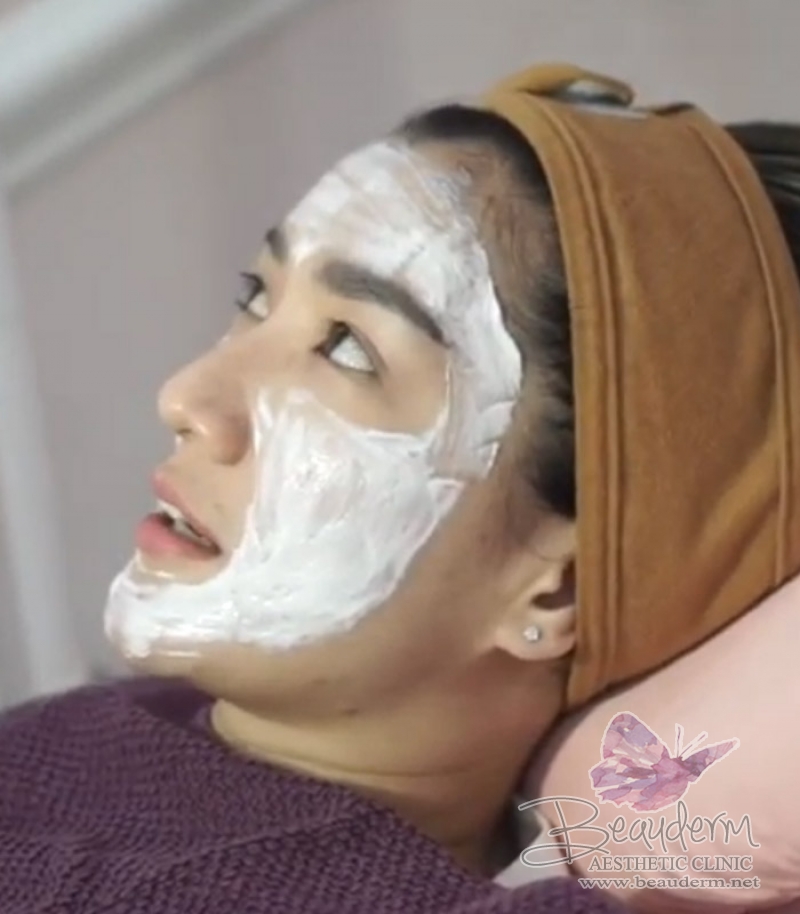 Skinbooster Treatment